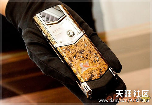 【小关奢侈品】170万元天价手机 Vertu限量版亮相台湾(转载)-第2张图片-太平洋在线下载