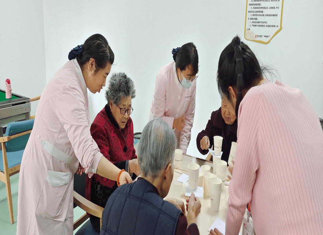 回春棋牌安卓版领悟棋牌旧版官网-第2张图片-太平洋在线下载